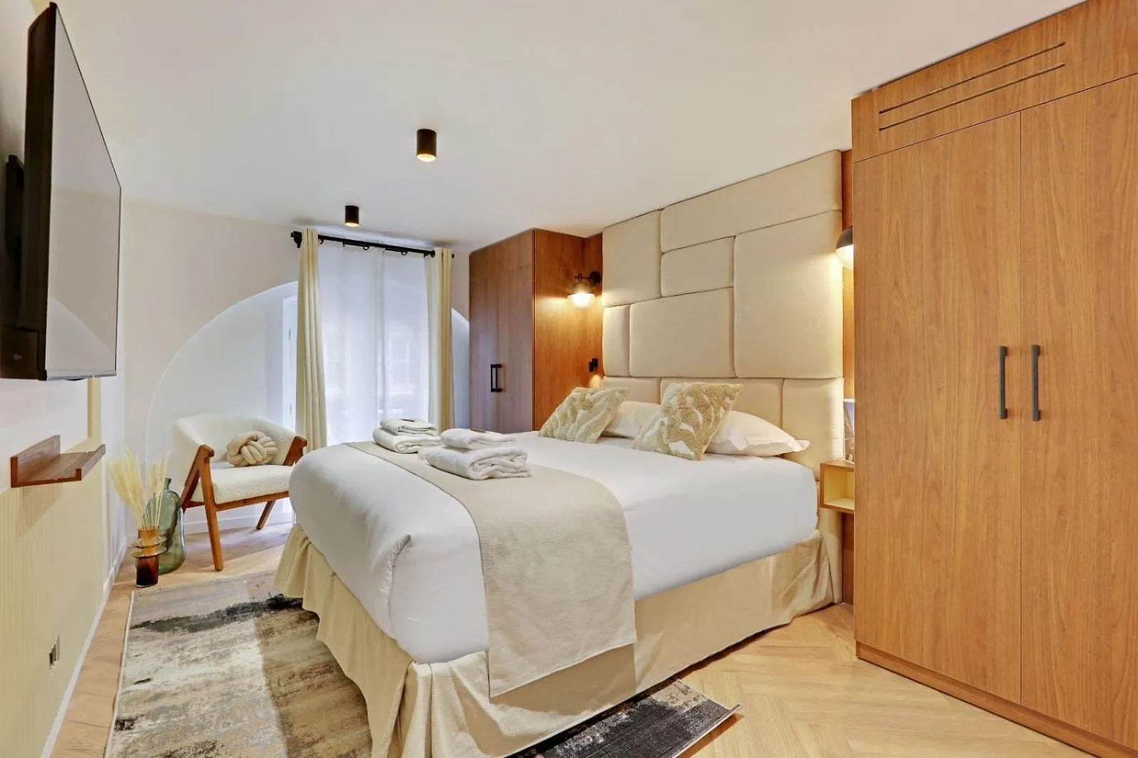Haystia Elegant Apartment Near Opera Parijs